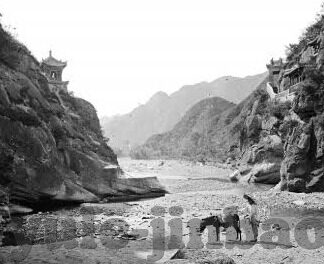 足球比分球队身价-足球比分背后的经济密码，球队身价与赛场风云的深度交织